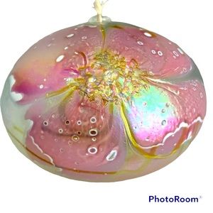 My St Helen Volcanic Ash Glass Oil Lamp with Beautiful Floral like Design Front